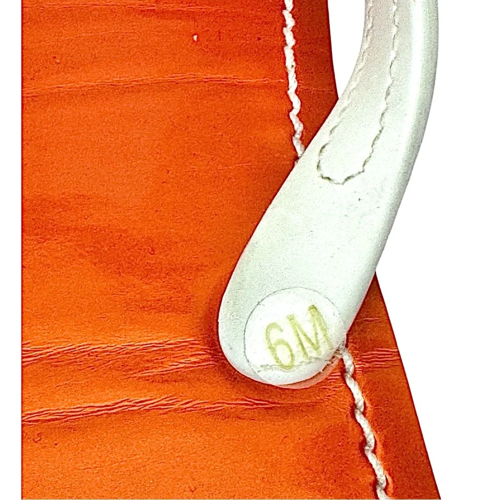 Stuart Weitzman Orange White Thong Sandals Women’s Size 6M Beach Flip Flops